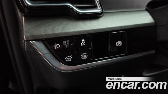 Kia Sportage Hybrid (V) 30Th Edition 2WD 2024 — фото 19