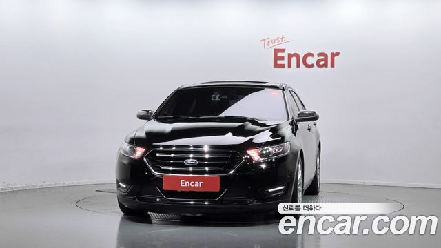 Ford Taurus 2.0 Limited EcoBoost 6th 2016 — фото 3