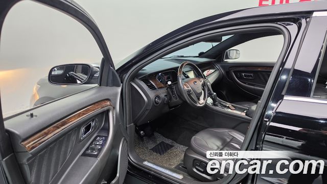 Ford Taurus 2.0 Limited EcoBoost 6th 2016 — фото 10