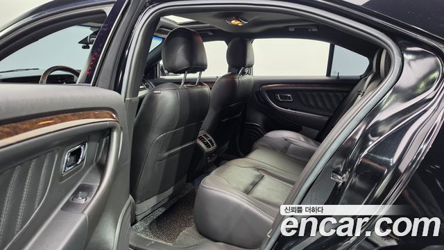 Ford Taurus 2.0 Limited EcoBoost 6th 2016 — фото 11