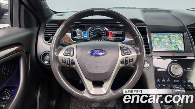 Ford Taurus 2.0 Limited EcoBoost 6th 2016 — фото 15
