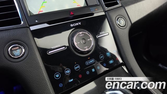 Ford Taurus 2.0 Limited EcoBoost 6th 2016 — фото 18