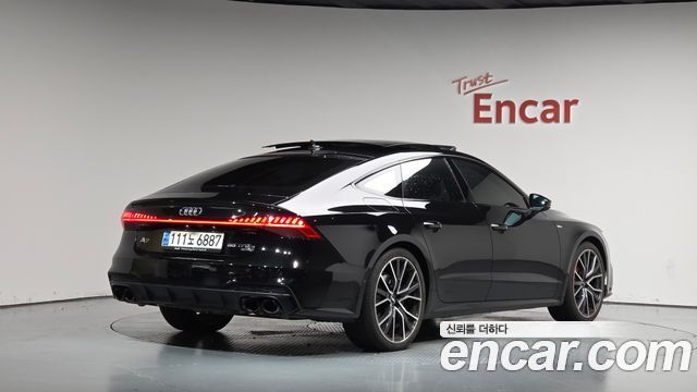 Audi A7 (4K) 55 TFSI e Quattro Premium 2023 — фото 2