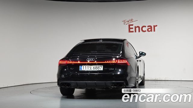 Audi A7 (4K) 55 TFSI e Quattro Premium 2023 — фото 4