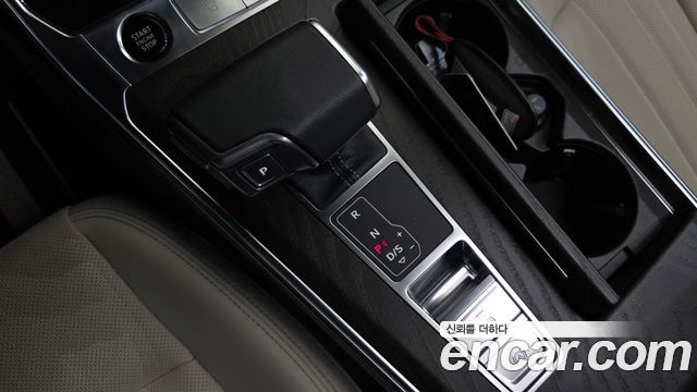 Audi A7 (4K) 55 TFSI e Quattro Premium 2023 — фото 9