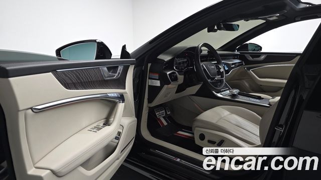 Audi A7 (4K) 55 TFSI e Quattro Premium 2023 — фото 10
