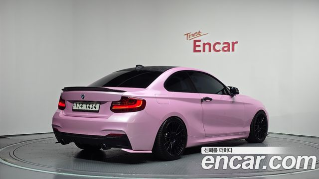 BMW 2 Series (F22) 220d M Sport Coupe 2014 — фото 2