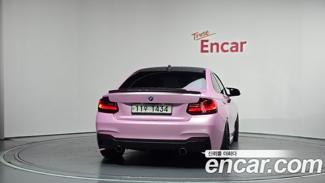 BMW 2 Series (F22) 220d M Sport Coupe 2014 — фото 4
