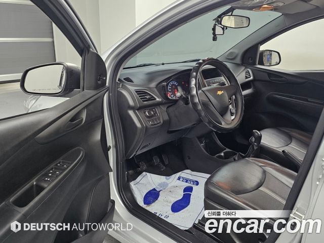 Chevrolet Spark LS 2019 — фото 15