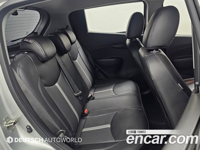 Chevrolet Spark LS 2019 — фото 16