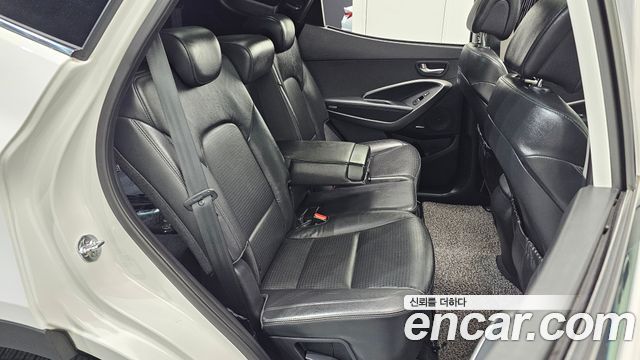 Hyundai Santa Fe (DM) Diesel(e-VGT) 2.0 2WD Exclusive 2013 — фото 11