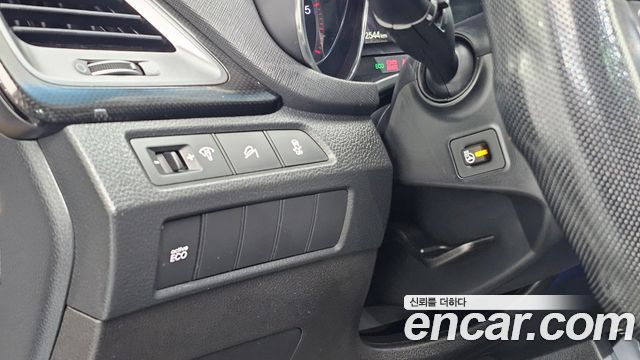 Hyundai Santa Fe (DM) Diesel(e-VGT) 2.0 2WD Exclusive 2013 — фото 16