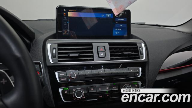 BMW 1 Series (F20) 118d Sport 5Door 2017 — фото 14