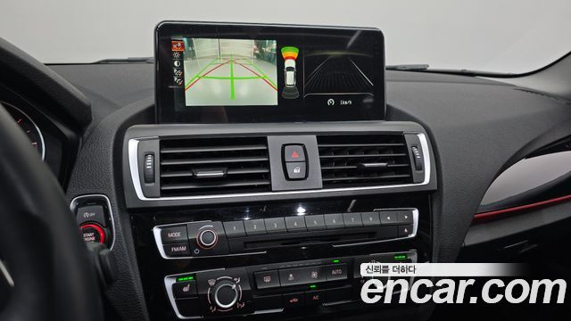 BMW 1 Series (F20) 118d Sport 5Door 2017 — фото 15