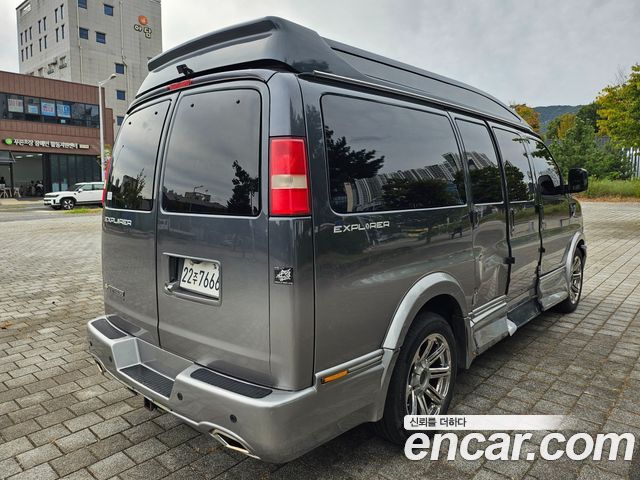 Chevrolet Express Van 6.0 2015 — фото 8