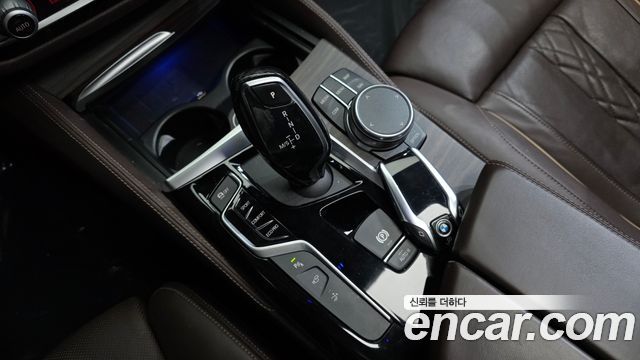 BMW 6 Series GT (G32) 620d Luxury 2020 — фото 9