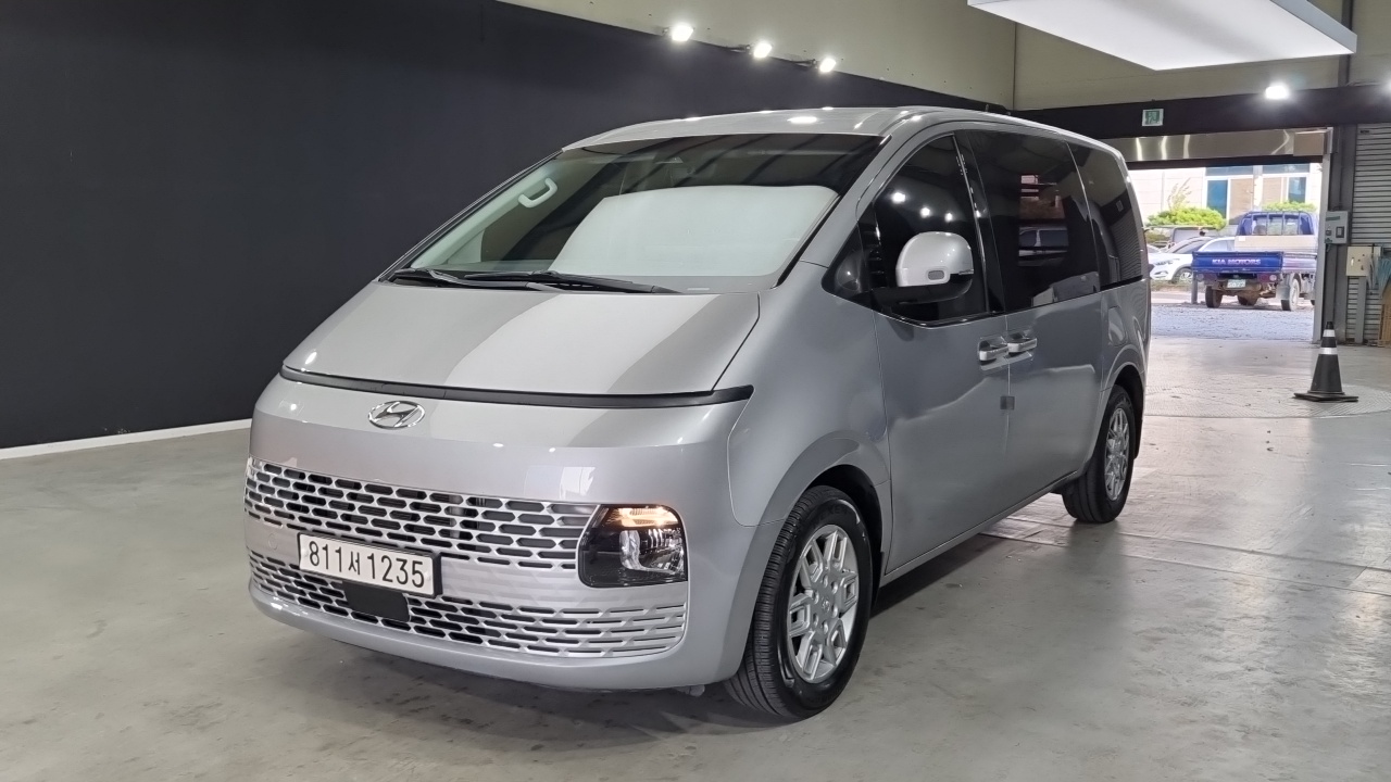 Hyundai Staria Cargo 3-Seater Modern