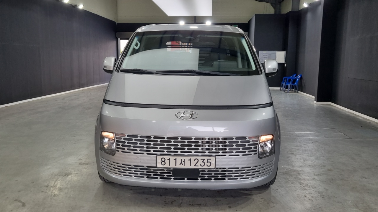 Hyundai Staria Cargo 3-Seater Modern 2022 — фото 3