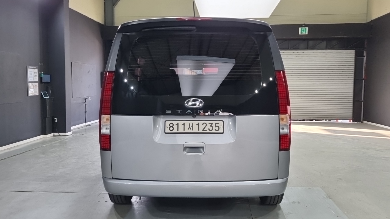 Hyundai Staria Cargo 3-Seater Modern 2022 — фото 4