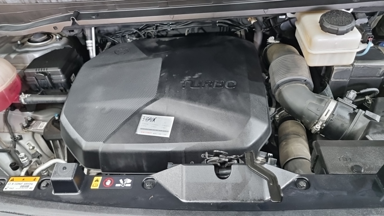 Hyundai Staria Cargo 3-Seater Modern 2022 — фото 6