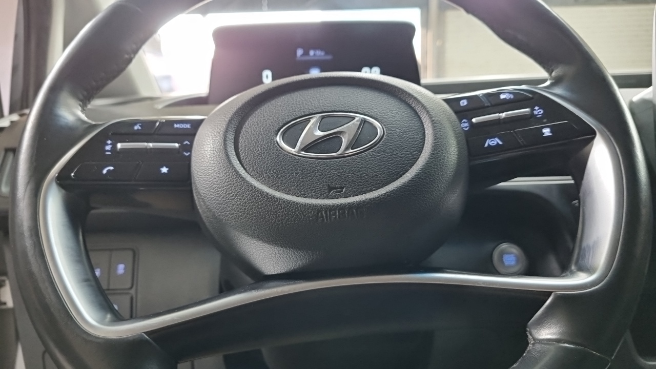 Hyundai Staria Cargo 3-Seater Modern 2022 — фото 20