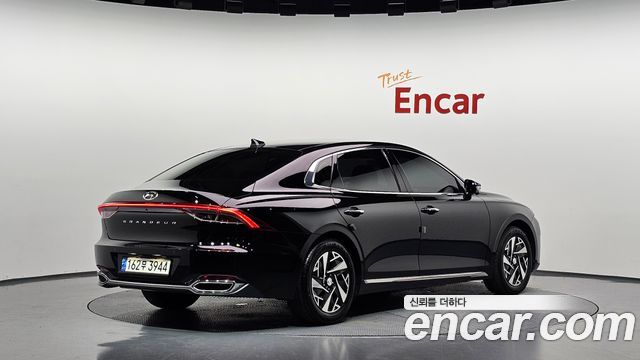 Hyundai Grandeur Hybrid (IG) Le Blanc 2022 — фото 2