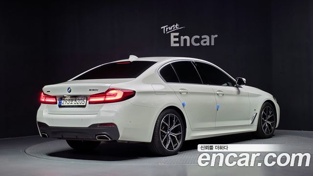 BMW 5 Series (G30) 530i xDrive M Sport Package 2022 — фото 2