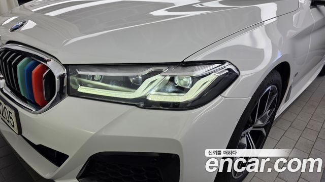 BMW 5 Series (G30) 530i xDrive M Sport Package 2022 — фото 22