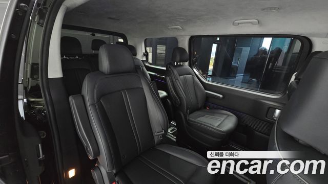 Hyundai Staria L3.5 Lounge 9-Seater Prestige 2023 — фото 11