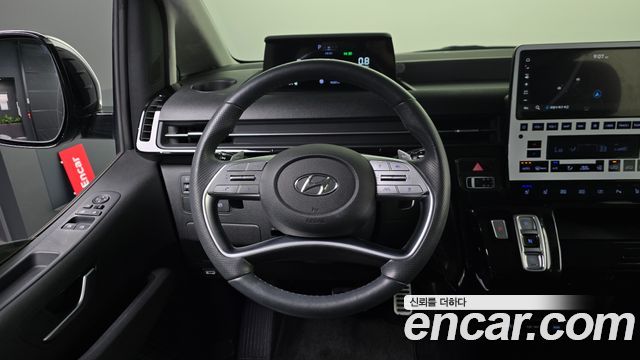 Hyundai Staria L3.5 Lounge 9-Seater Prestige 2023 — фото 12