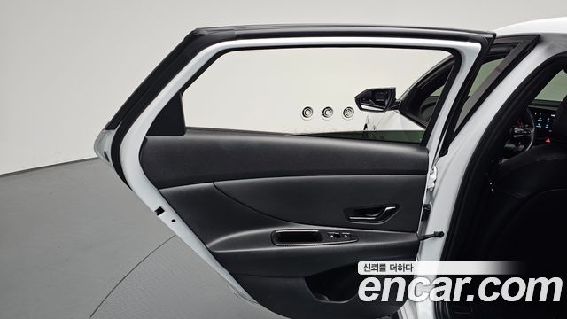 Hyundai Avante (CN7) 1.6 Turbo N Line Inspiration 2023 — фото 25
