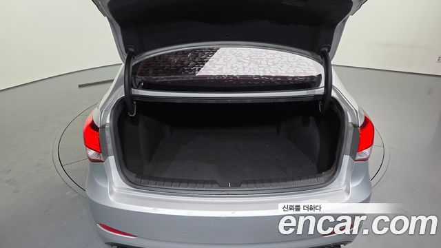 Hyundai i40 Saloon 1.7 VGT Smart 2012 — фото 20