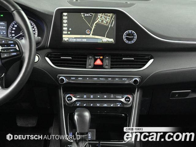 Hyundai Grandeur (IG) 2.2 Diesel Premium 2018 — фото 18