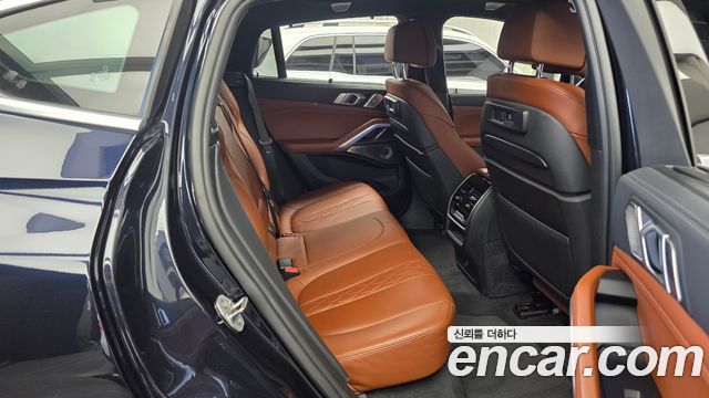 BMW X6 (G06) M50i 2021 — фото 12
