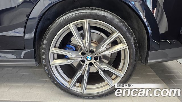 BMW X6 (G06) M50i 2021 — фото 21