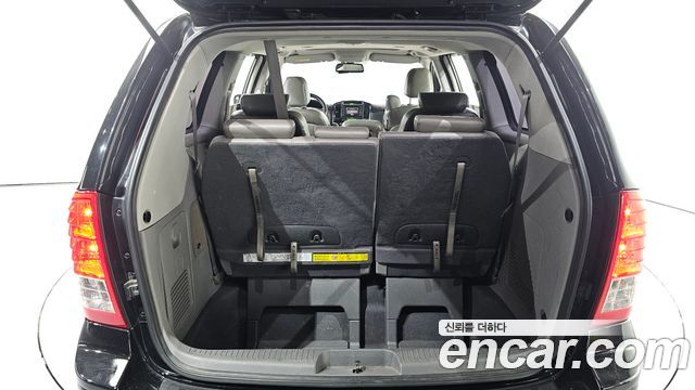 Kia Carnival R New Carnival Limousine GLX High-Deluxe 2014 — фото 20