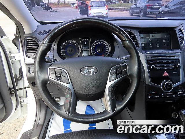 Hyundai Grandeur (HG) HG220 Diesel Modern 2016 — фото 8