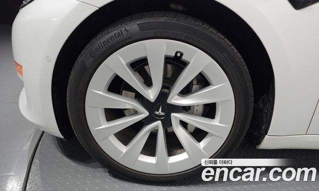 Tesla Model 3 Long Range AWD 2021 — фото 5