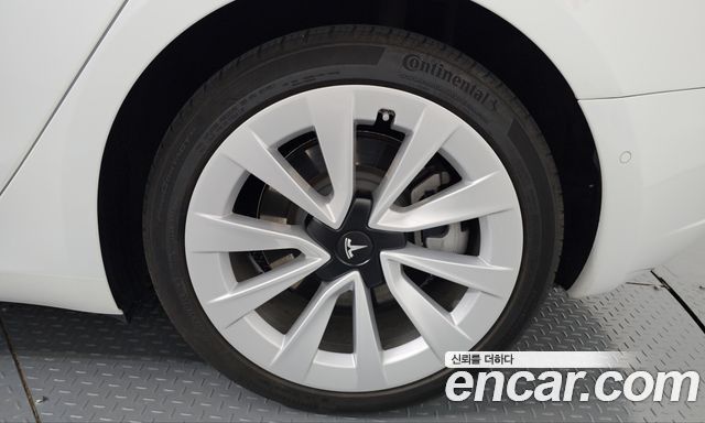 Tesla Model 3 Long Range AWD 2021 — фото 27