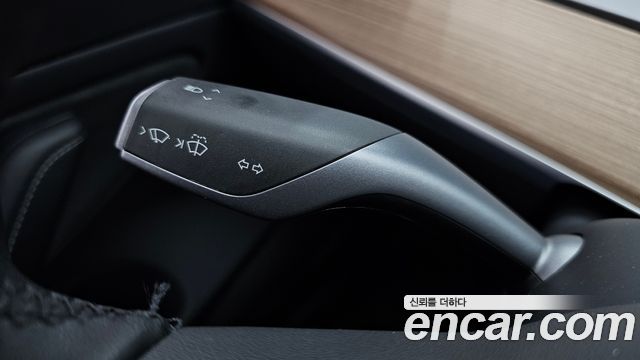 Tesla Model 3 Long Range AWD 2021 — фото 33