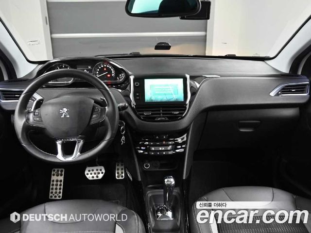 Peugeot 2008 1.6 e-HDi Feline L 2015 — фото 7