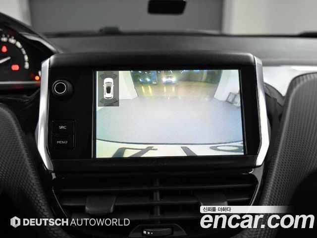Peugeot 2008 1.6 e-HDi Feline L 2015 — фото 19