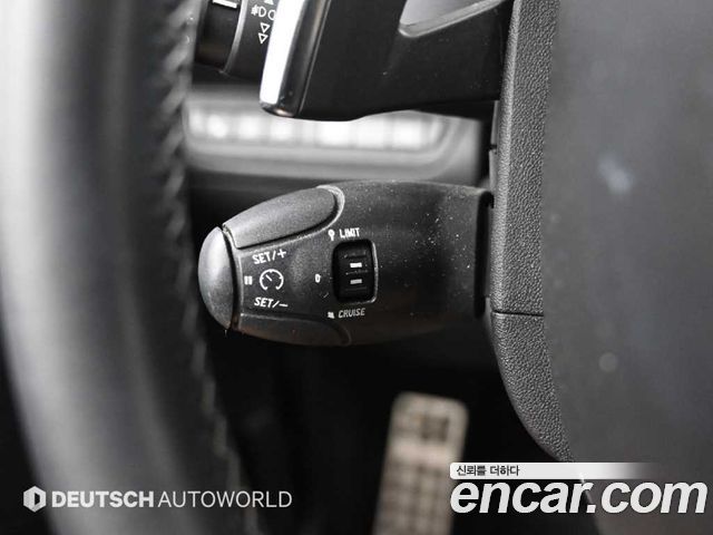 Peugeot 2008 1.6 e-HDi Feline L 2015 — фото 20