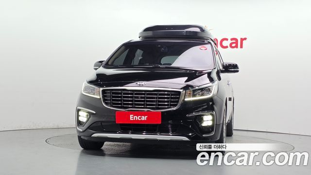 Kia Carnival 9-Seater Noblesse Special 2019 — фото 3