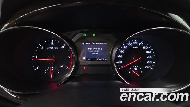 Kia Carnival 9-Seater Noblesse Special 2019 — фото 8