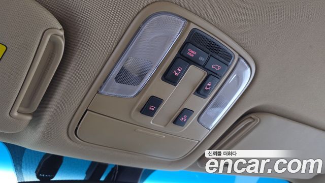 Kia Carnival 9-Seater Noblesse Special 2019 — фото 16