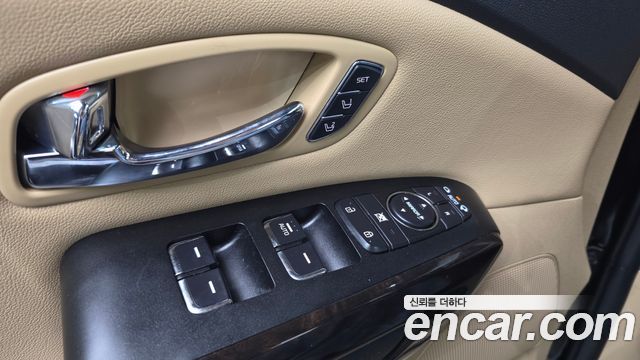 Kia Carnival 9-Seater Noblesse Special 2019 — фото 32