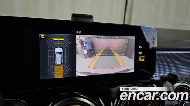 Mercedes-Benz EQB (X243) EQB300 4MATIC Electric Art 2024 — фото 19