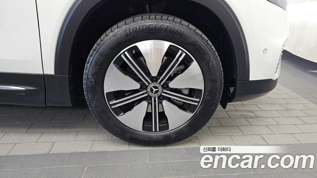 Mercedes-Benz EQB (X243) EQB300 4MATIC Electric Art 2024 — фото 27
