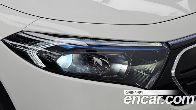 Mercedes-Benz EQB (X243) EQB300 4MATIC Electric Art 2024 — фото 28